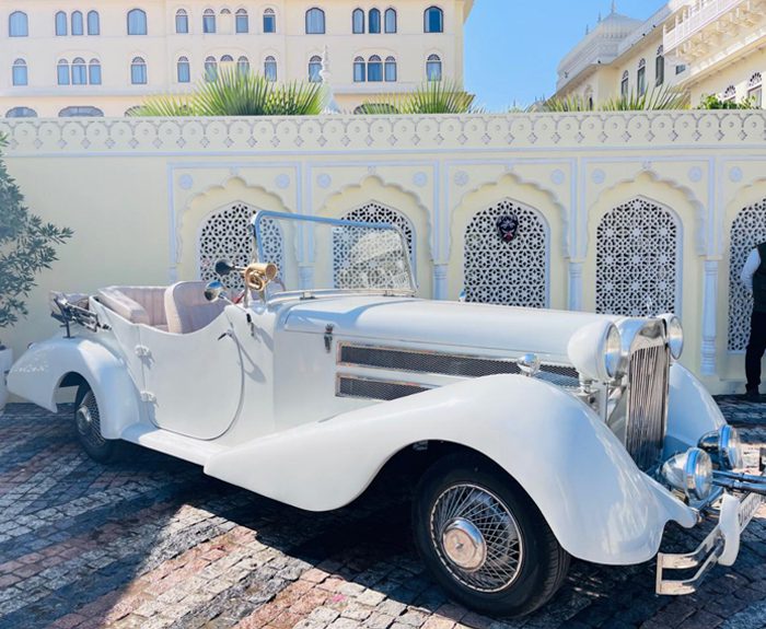 Vintage Car on Rent in Jaipur, Hire at Best Price for Wedding