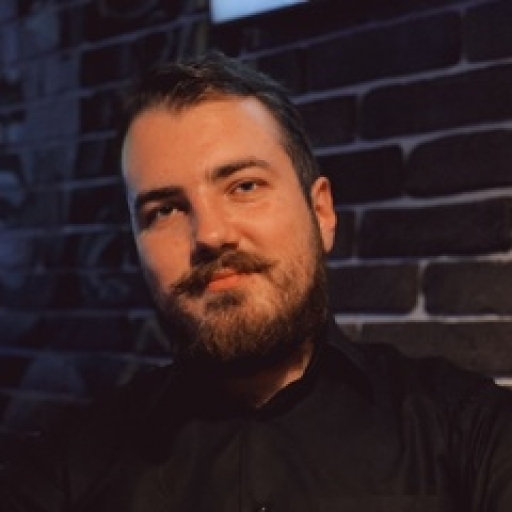 Алексей Шлапаков