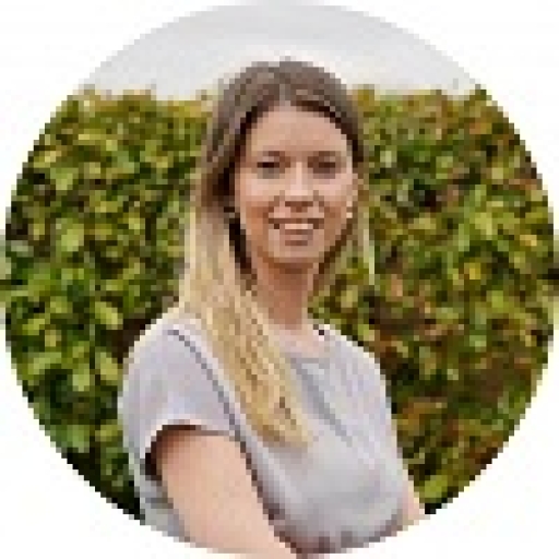 Louise Cobban