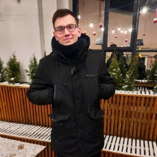 Александр Кадов